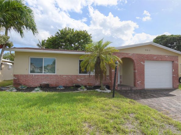 960 NW 49th St, Deerfield Beach FL 33064