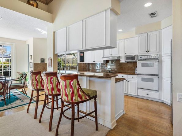 598 N Country Club Drive, Atlantis FL 33462