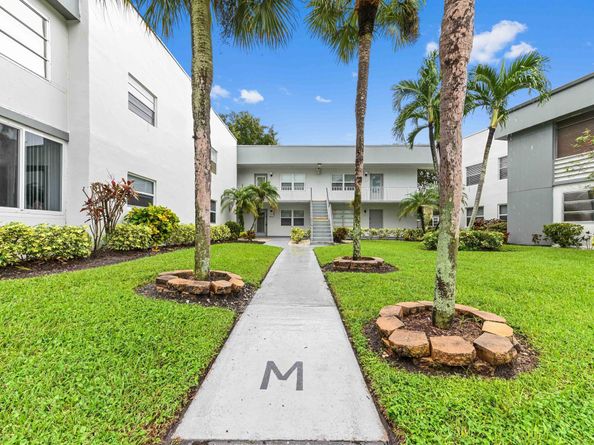 588 Normandy M, Delray Beach FL 33484