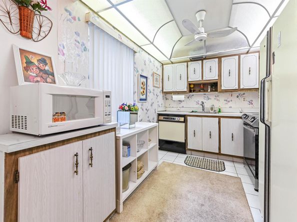 588 Normandy M, Delray Beach FL 33484