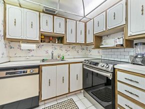 588 Normandy M, Delray Beach FL 33484