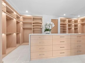 24 Fiesta Way, Fort Lauderdale FL 33301