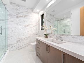 24 Fiesta Way, Fort Lauderdale FL 33301