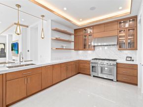 24 Fiesta Way, Fort Lauderdale FL 33301