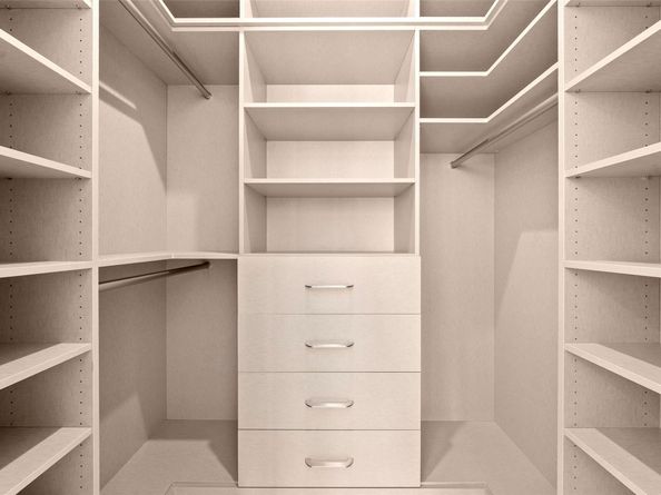 24 Fiesta Way, Fort Lauderdale FL 33301