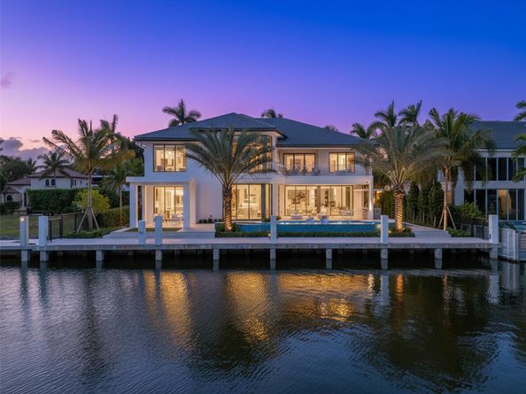 24 Fiesta Way, Fort Lauderdale FL 33301