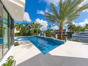 24 Fiesta Way, Fort Lauderdale FL 33301