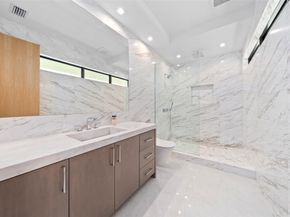 24 Fiesta Way, Fort Lauderdale FL 33301