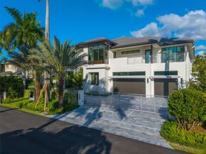 24 Fiesta Way, Fort Lauderdale FL 33301