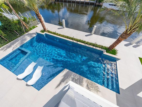 24 Fiesta Way, Fort Lauderdale FL 33301