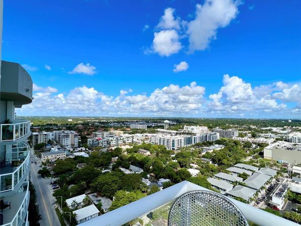 315 NE 3rd Ave 2107, Fort Lauderdale FL 33301