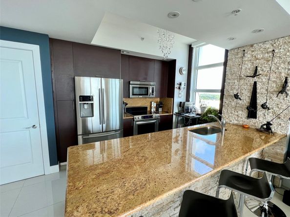 315 NE 3rd Ave 2107, Fort Lauderdale FL 33301