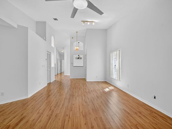 8421 Logia Circle, Boynton Beach FL 33472