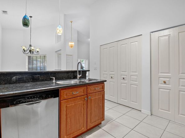 8421 Logia Circle, Boynton Beach FL 33472