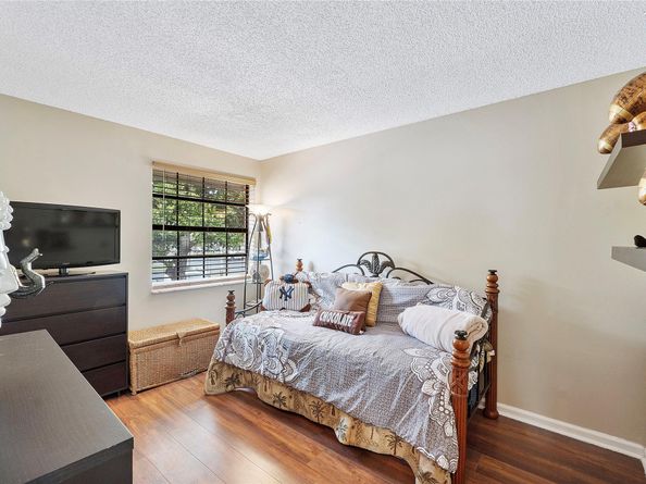 2112 Congressional Way 2112, Deerfield Beach FL 33442