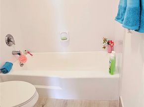 2000 NE 135th Street 605, North Miami FL 33181