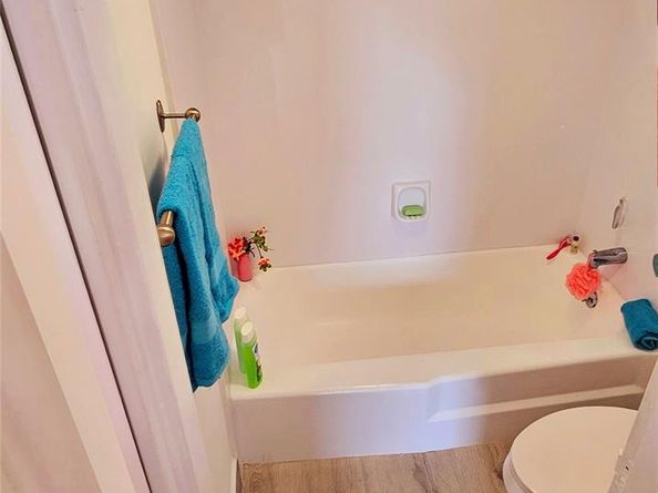 2000 NE 135th Street 605, North Miami FL 33181