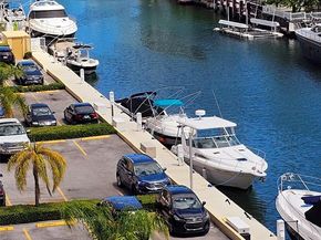 2000 NE 135th Street 605, North Miami FL 33181