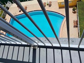2000 NE 135th Street 605, North Miami FL 33181
