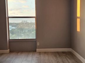 2000 NE 135th Street 605, North Miami FL 33181