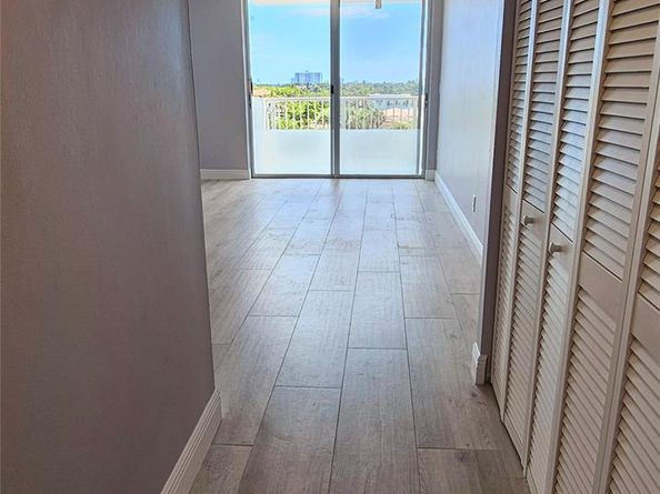2000 NE 135th Street 605, North Miami FL 33181