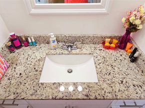 2000 NE 135th Street 605, North Miami FL 33181