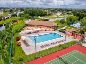 4289 Willow Pond Circle, West Palm Beach FL 33417