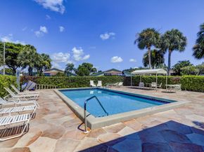 4289 Willow Pond Circle, West Palm Beach FL 33417