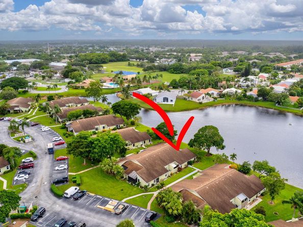 4289 Willow Pond Circle, West Palm Beach FL 33417