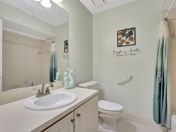 4289 Willow Pond Circle, West Palm Beach FL 33417