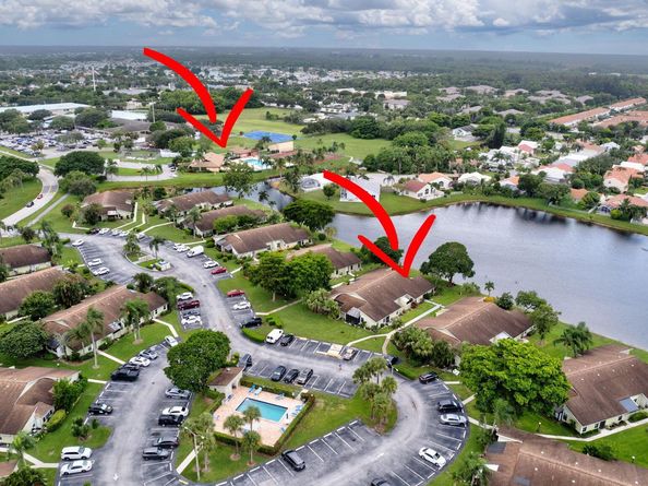 4289 Willow Pond Circle, West Palm Beach FL 33417