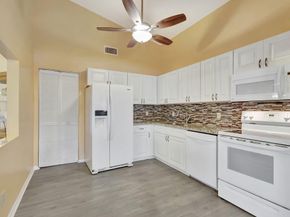 4289 Willow Pond Circle, West Palm Beach FL 33417