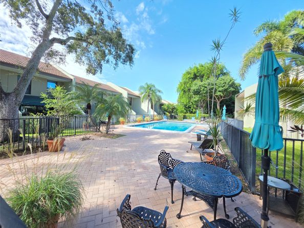 2851 NE 60th St 2851, Fort Lauderdale FL 33308