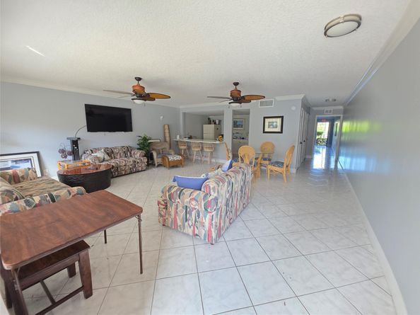 2851 NE 60th St 2851, Fort Lauderdale FL 33308