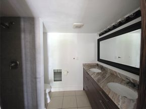 2851 NE 60th St 2851, Fort Lauderdale FL 33308