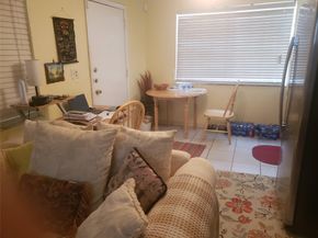19720 NE 10th Ct, Miami FL 33179