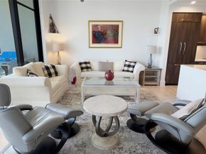 2770 NE 14th St 303, Fort Lauderdale FL 33304