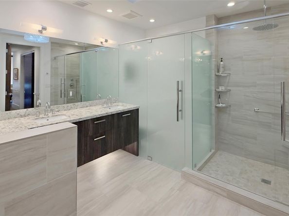 2770 NE 14th St 303, Fort Lauderdale FL 33304