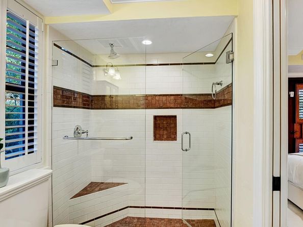 225 Pershing Way, West Palm Beach FL 33401