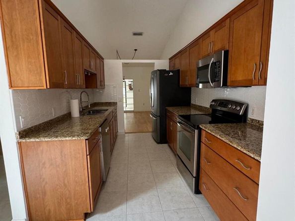 23261 Boca Club Colony Circle, Boca Raton FL 33433