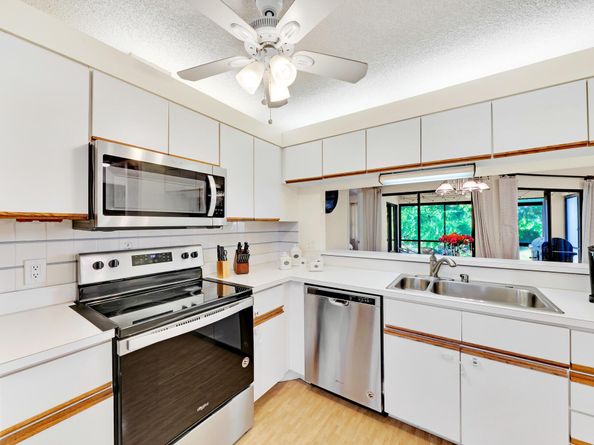 5939 Parkwalk Circle W, Boynton Beach FL 33472