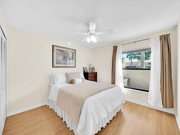 5939 Parkwalk Circle W, Boynton Beach FL 33472