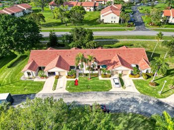 5939 Parkwalk Circle W