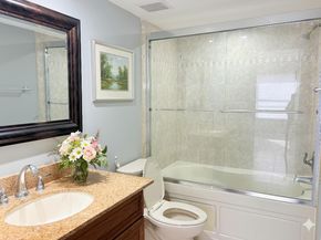 218 Lake Pointe Drive 108, Oakland Park FL 33309