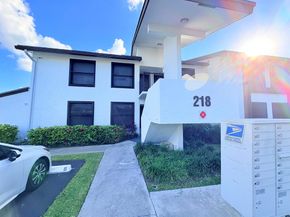 218 Lake Pointe Drive 108, Oakland Park FL 33309