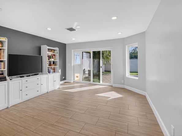 2226 NW 52nd Street, Boca Raton FL 33496