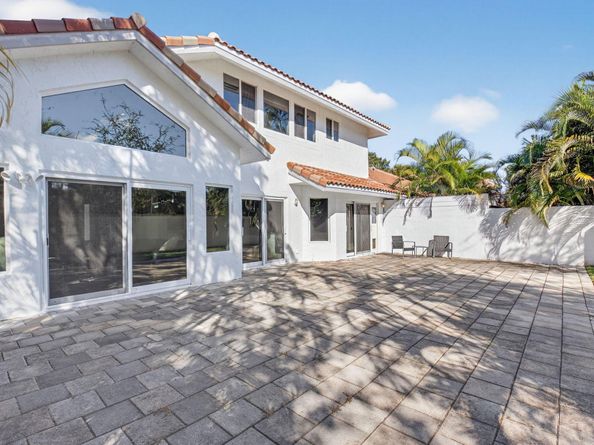 2226 NW 52nd Street, Boca Raton FL 33496