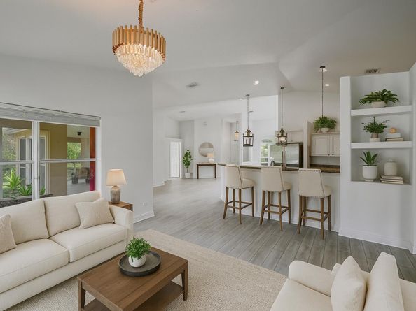 8671 155th Place N, Palm Beach Gardens FL 33418