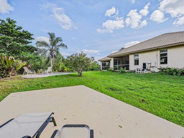 8671 155th Place N, Palm Beach Gardens FL 33418