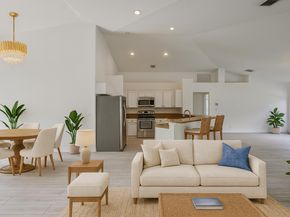 8671 155th Place N, Palm Beach Gardens FL 33418